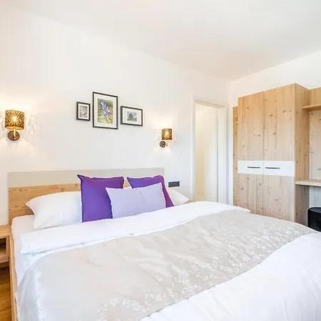 Rossbrand Und Tauern-blick *