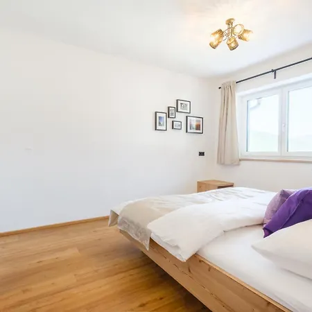 Rossbrand Und Tauern-blick Untertauern