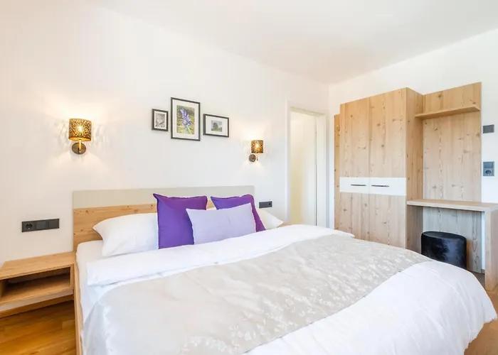 Rossbrand Und Tauern-blick *